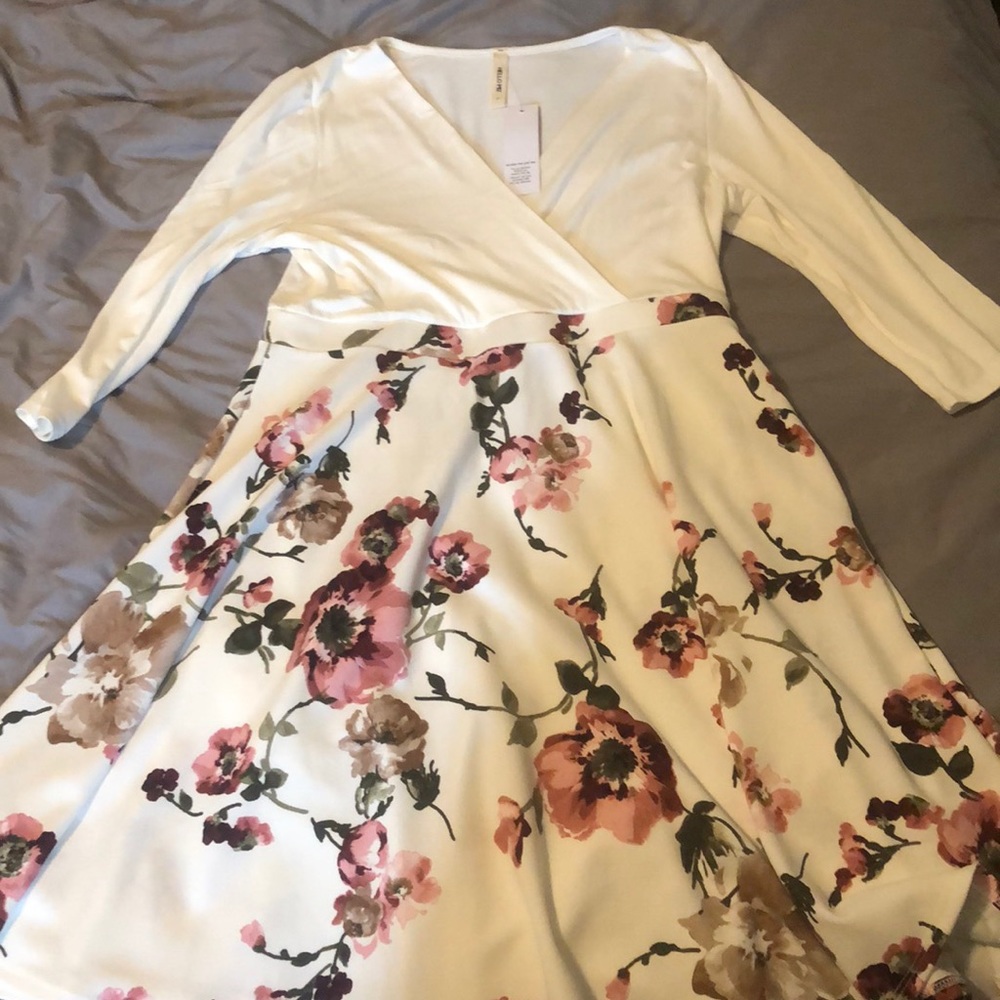 Maternity dress